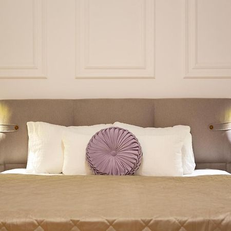 Glamorous Modern Apartment In The Hearth Of Budapest Kültér fotó