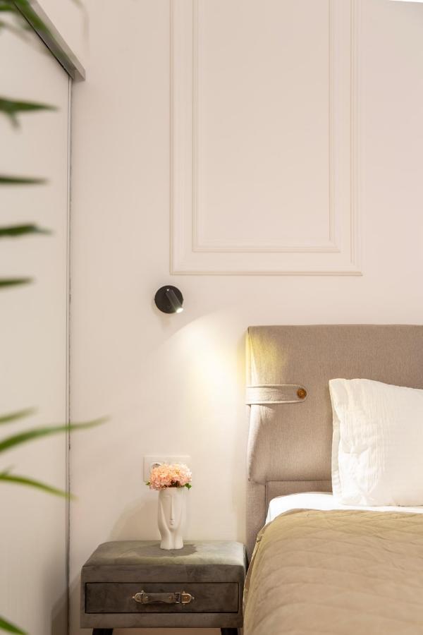 Glamorous Modern Apartment In The Hearth Of Budapest Kültér fotó